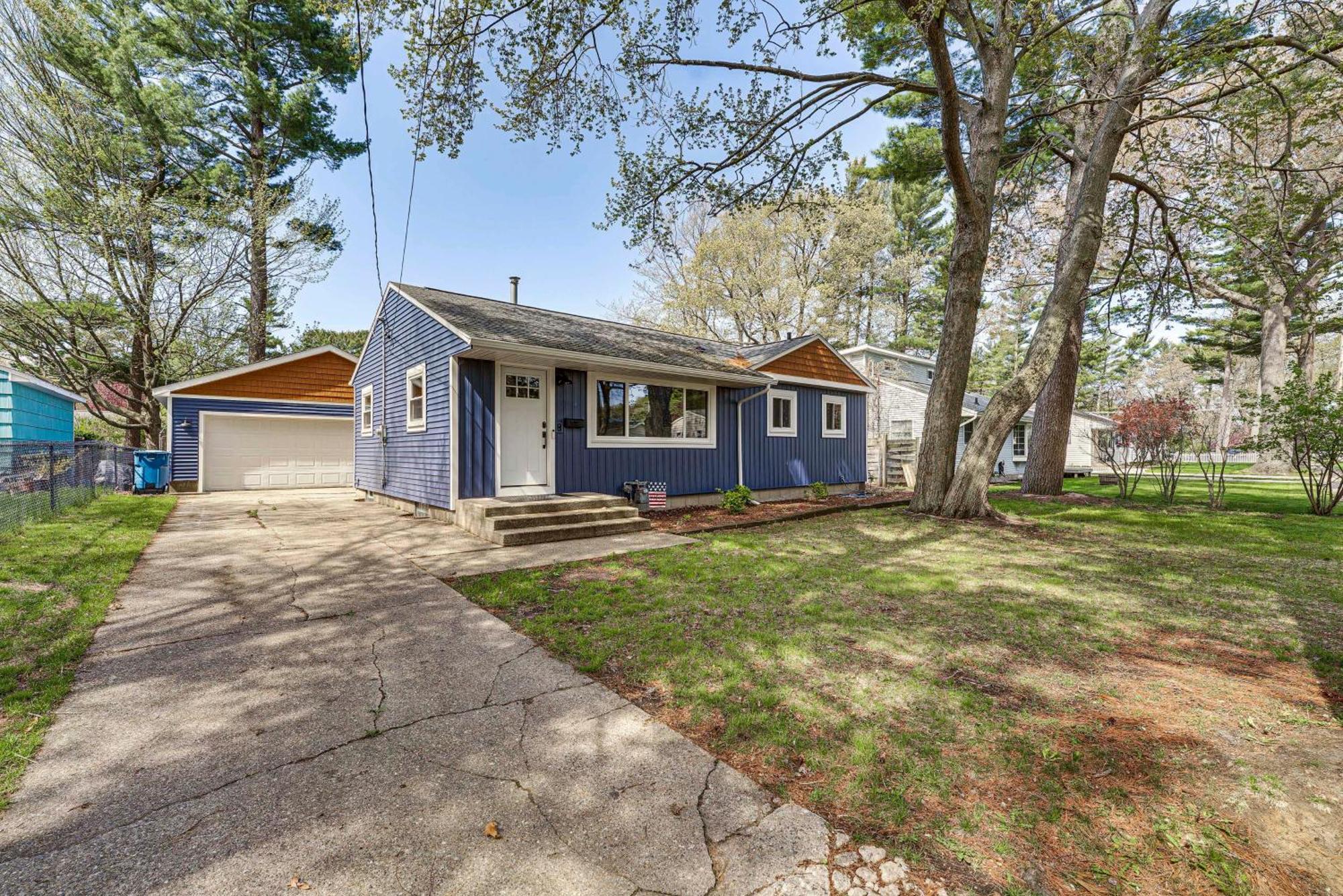 Walk To Beach Lake Michigan Getaway! Muskegon Luaran gambar